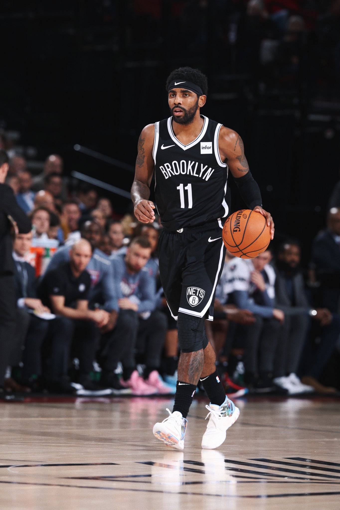 励着年轻球 励着年轻球