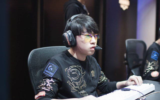 在一次访谈 在一次访谈