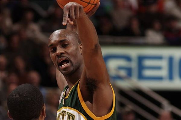 紧迫时依旧 紧迫时依旧