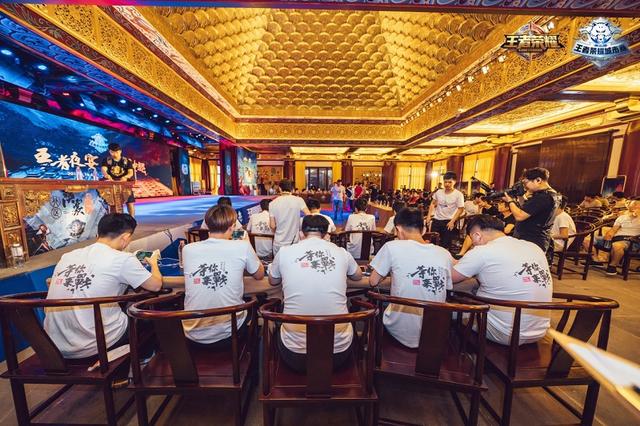 国米多点进攻形成优势